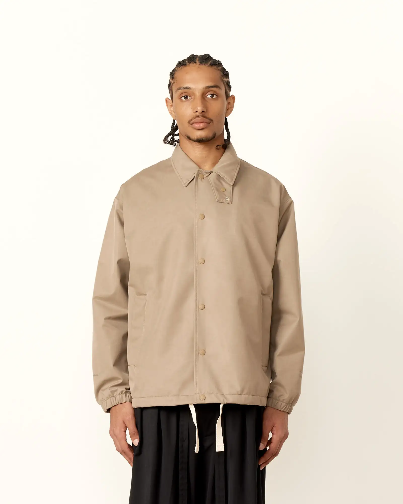 2L GORE-TEX Coach Jacket in Beige