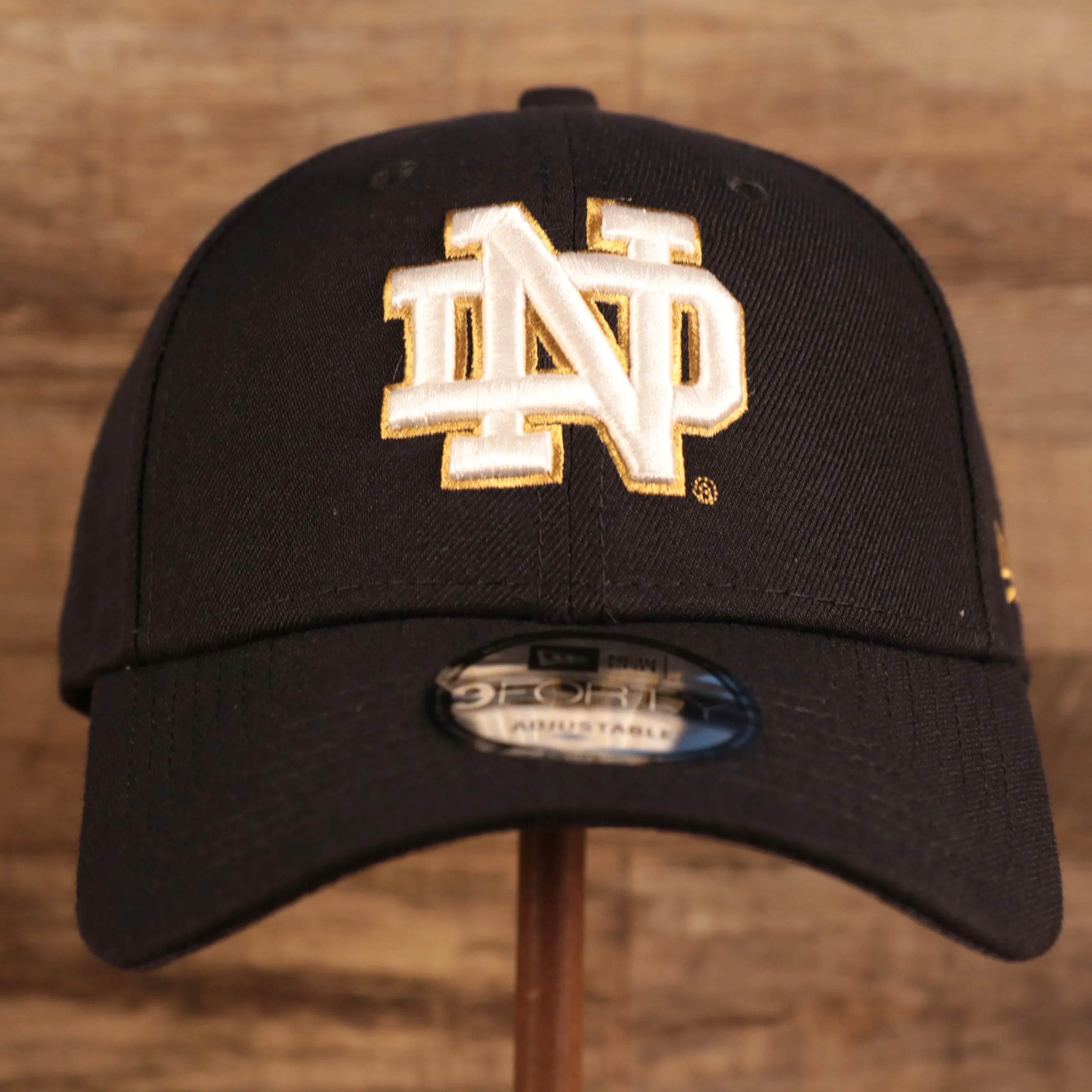 NEW ERA | NOTRE DAME FIGHTIN IRISH | THE LEAGUE | 9FORTY DAD HAT | VELCRO ADJUSTABLE | TEAM BACK PATCH | NAVY | OSFM