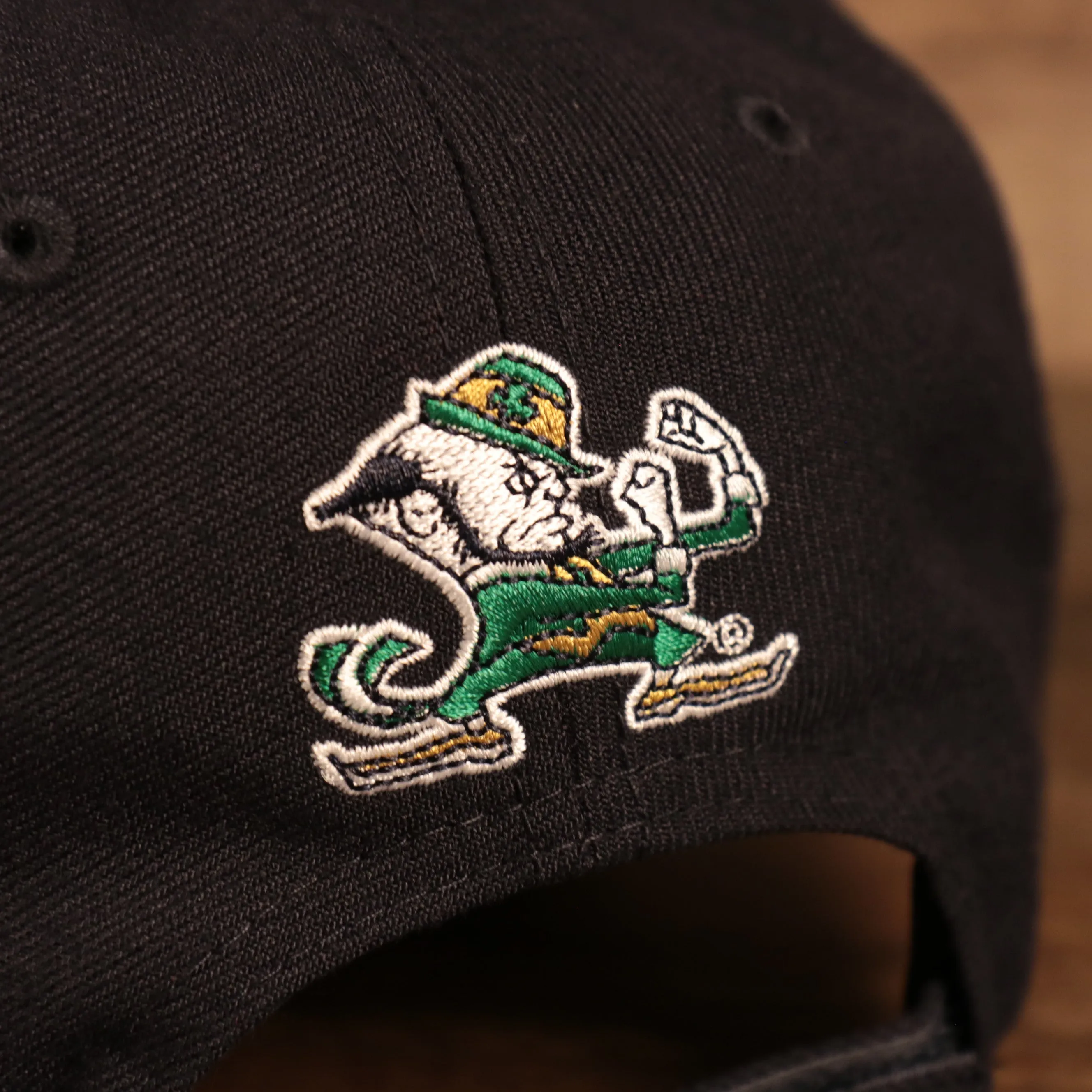 NEW ERA | NOTRE DAME FIGHTIN IRISH | THE LEAGUE | 9FORTY DAD HAT | VELCRO ADJUSTABLE | TEAM BACK PATCH | NAVY | OSFM