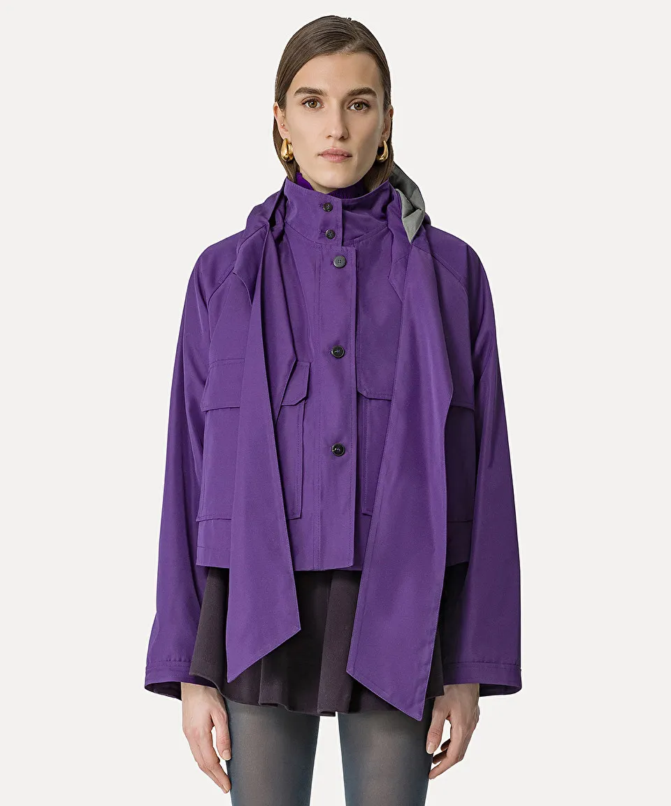 peacoat in hi–tech twill with a detachable hood