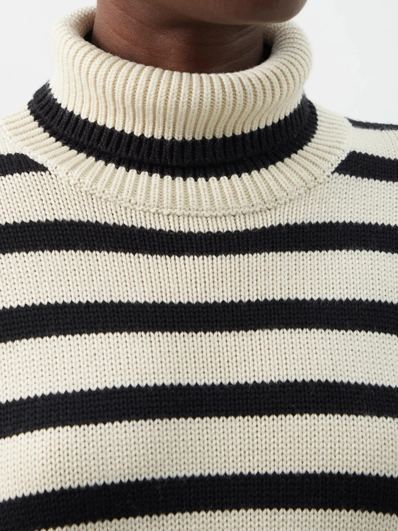 TOTEME  |Stripes Wool V-neck & Crew neck