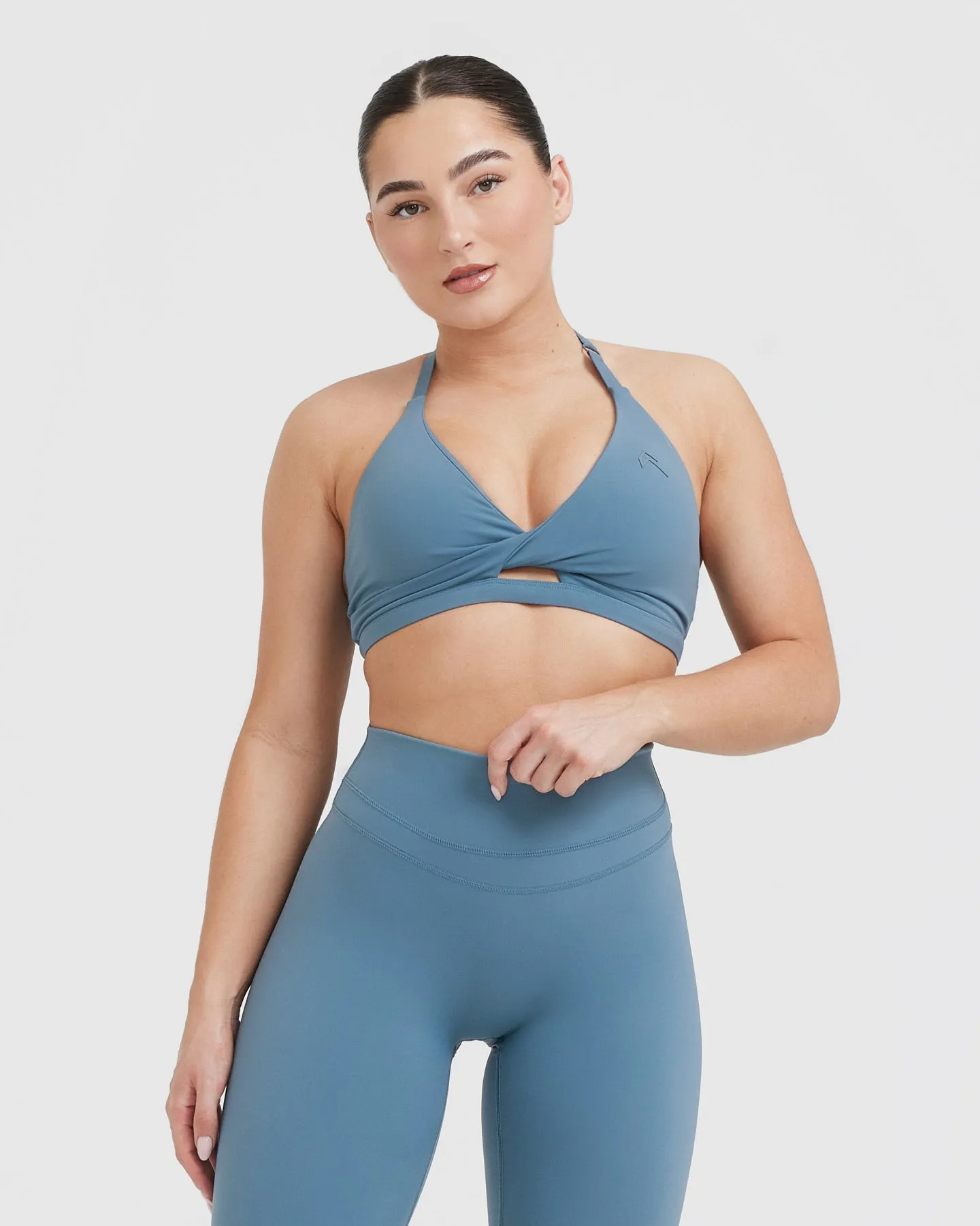 Unified Twist Sports Bra | Moonstone Blue